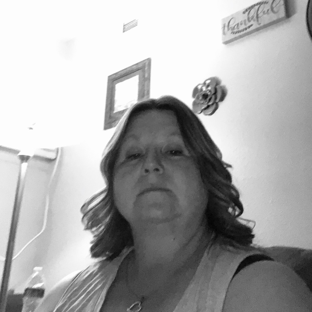 Meet your Posher, Lorada